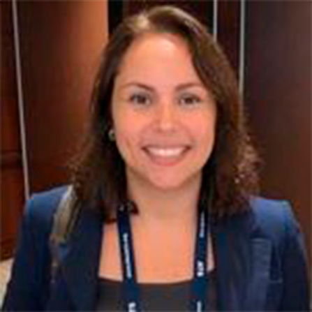 Dra. Anna Carolina Galvão Ferreira